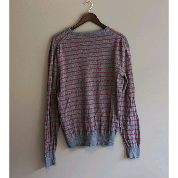 Gap Size Medium Lightweigh Sweater Mens V-neck Red Gray Pullover Striped Cotton - Picture 5 of 5
